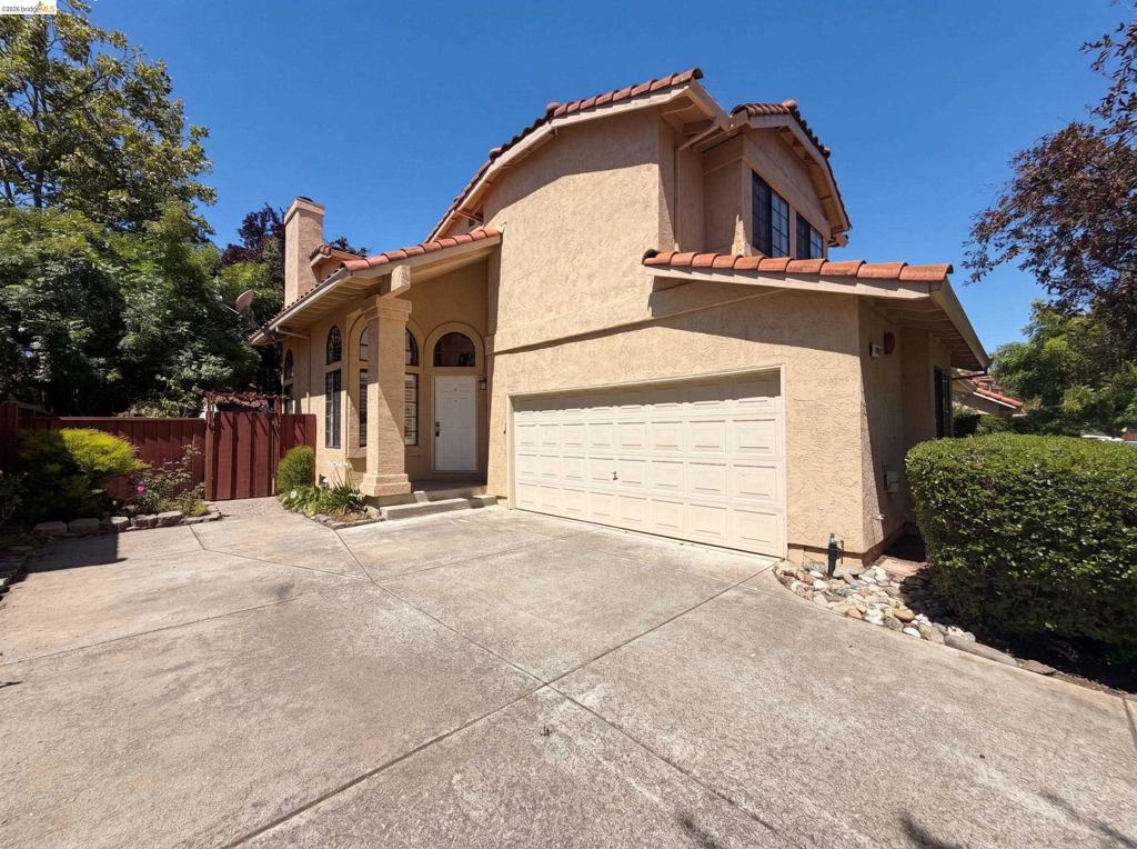 4811 Kimberley Cmns Property Photo 6
