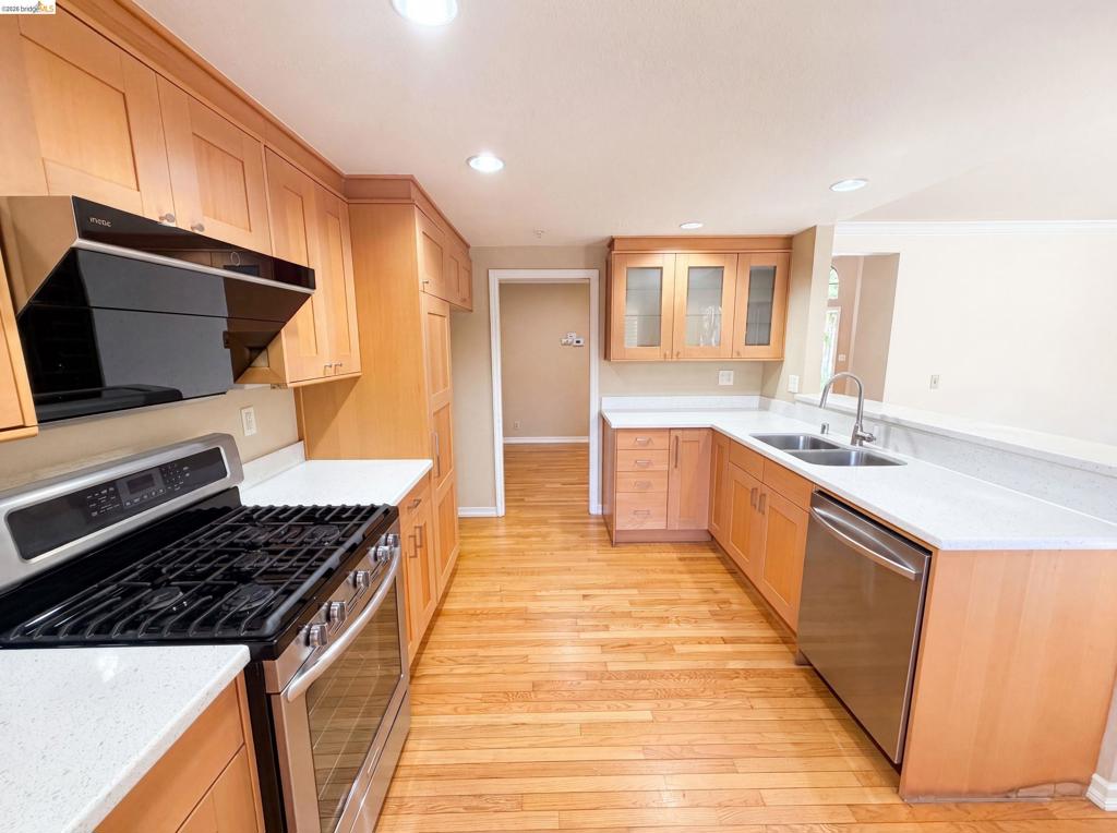 4811 Kimberley Cmns Property Photo 7