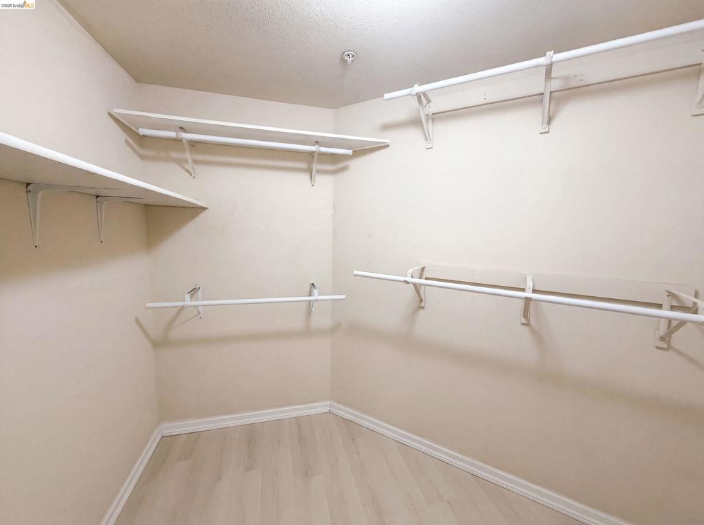 4811 Kimberley Cmns Property Photo 29