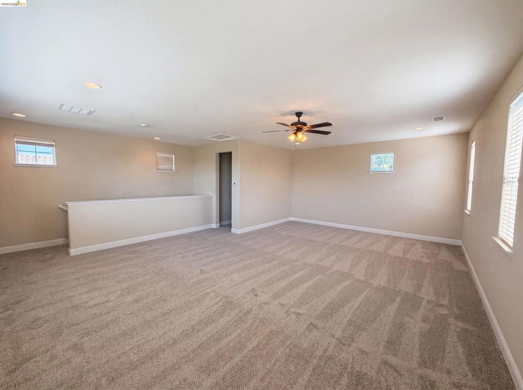 3087 Vittoria Loop Property Photo 6