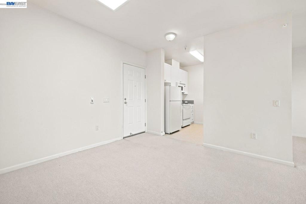 401 S Norfolk St 301 Property Photo 9