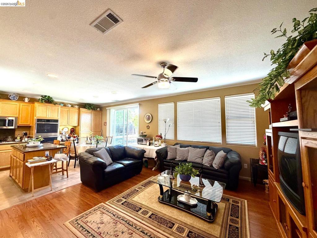 2084 Schell Mountain Way Property Photo 9