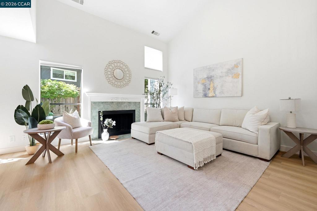435 Via Royal Property Photo 6