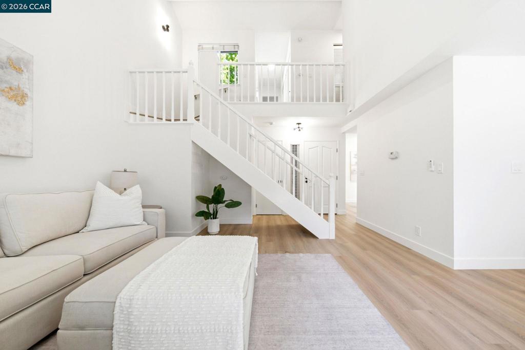 435 Via Royal Property Photo 8