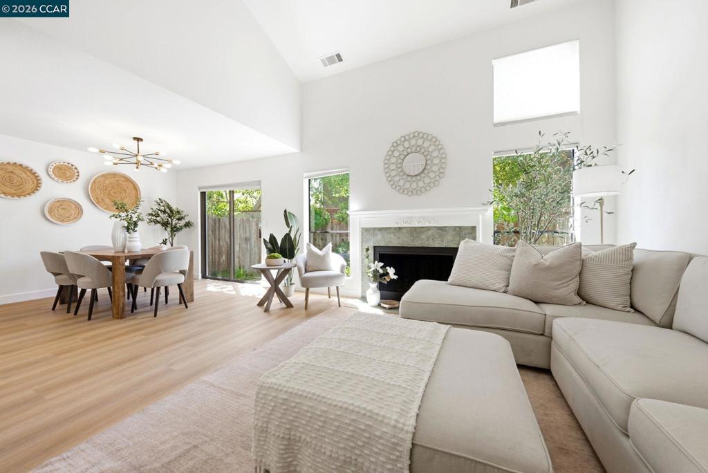 435 Via Royal Property Photo 9