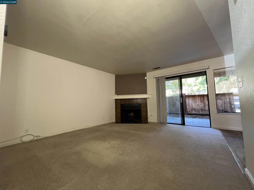 765 Center Ave Property Photo 11