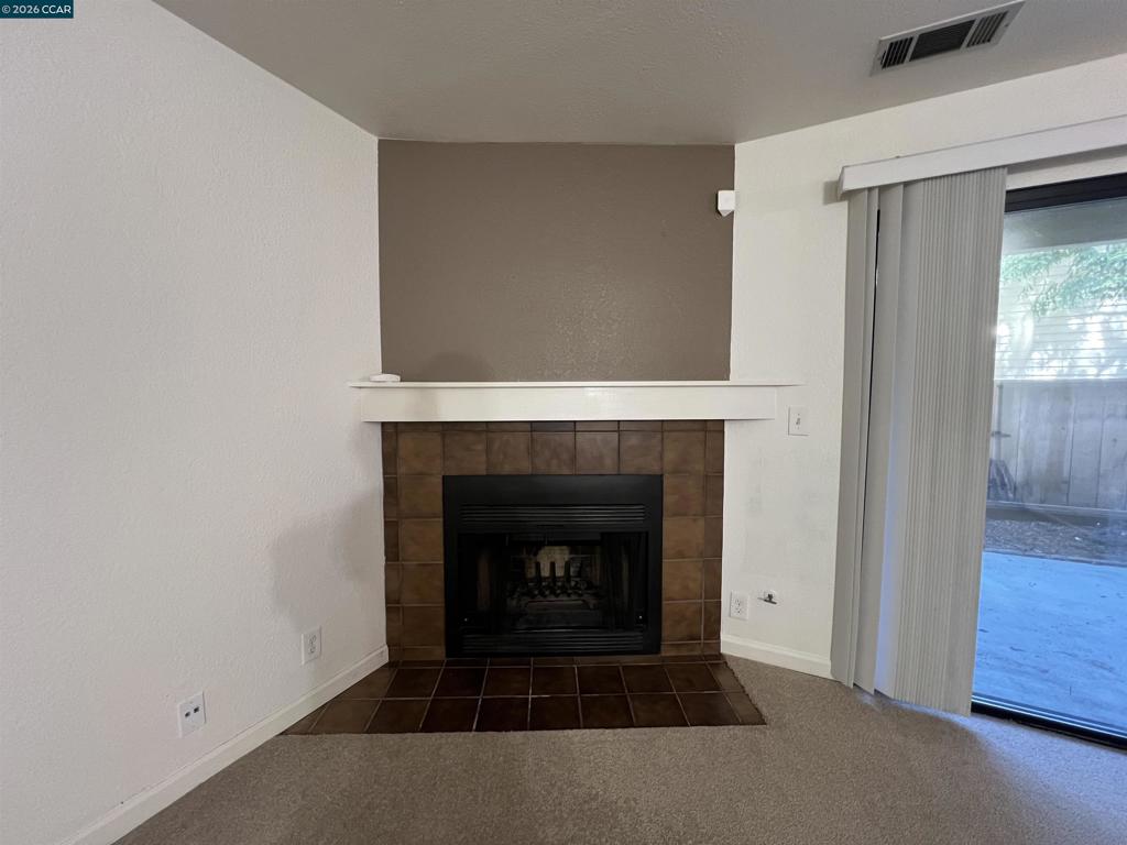 765 Center Ave Property Photo 12