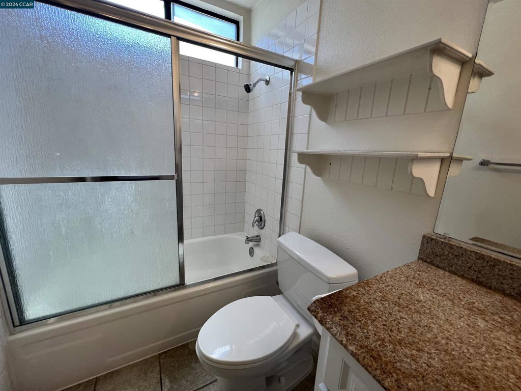 765 Center Ave Property Photo 21