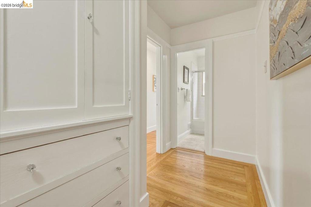 2403 Cedar St Property Photo 14