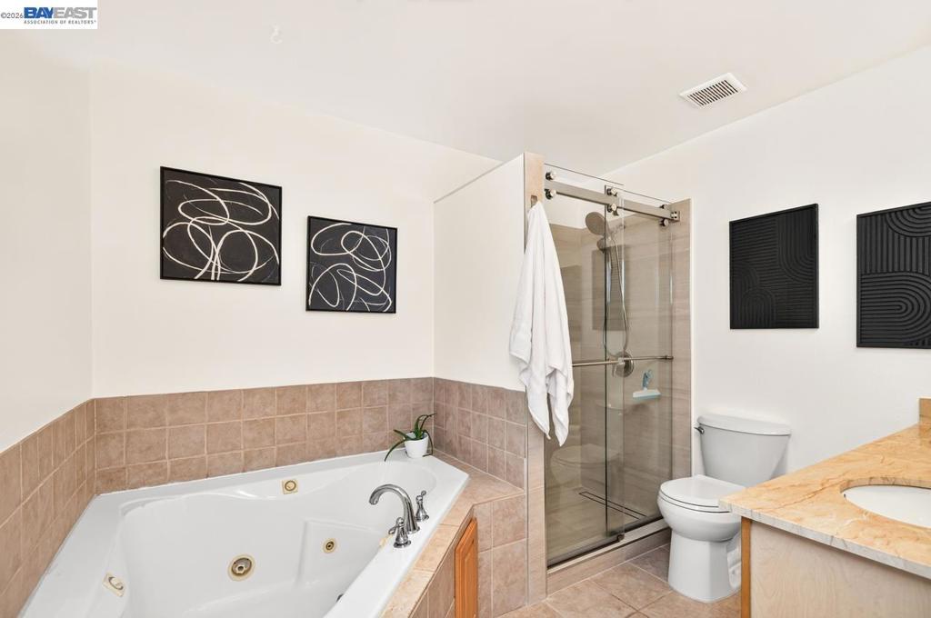 1418 Bluebell Dr Property Photo 25
