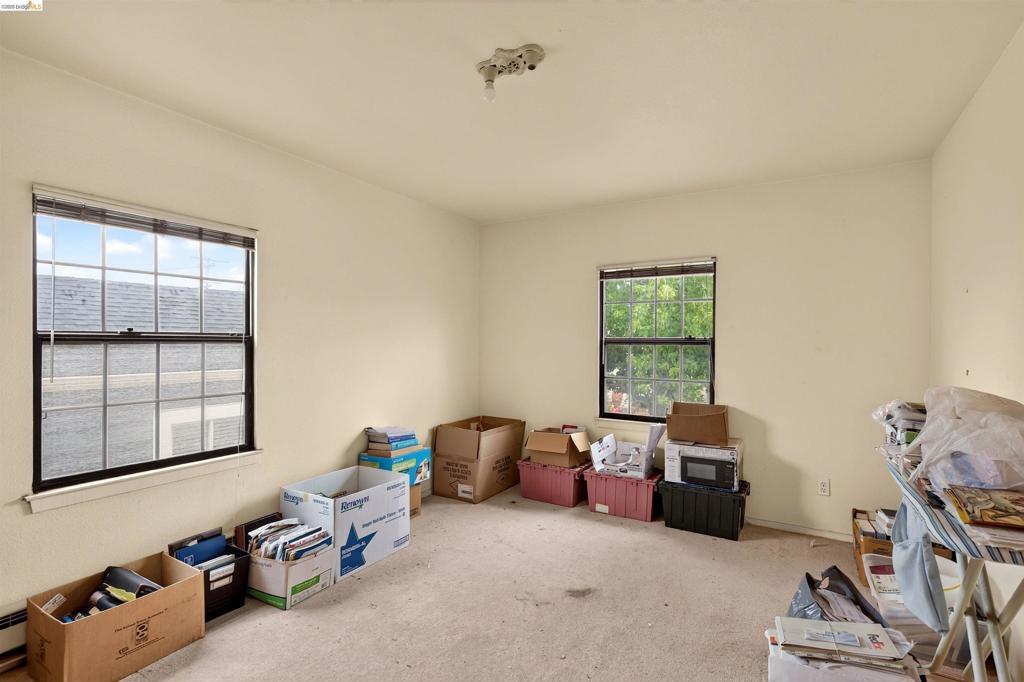1814 105th Ave Property Photo 18