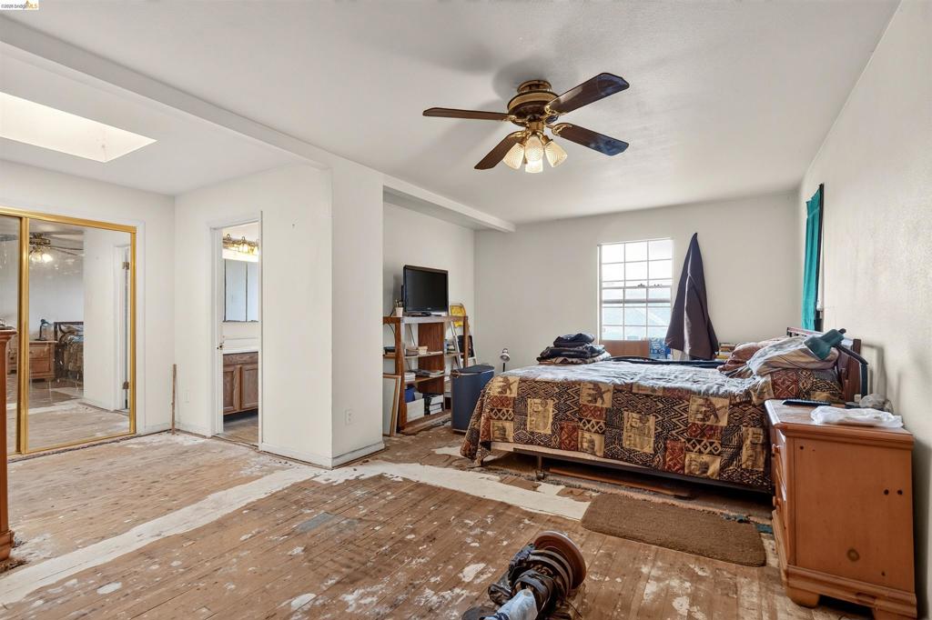 1814 105th Ave Property Photo 22