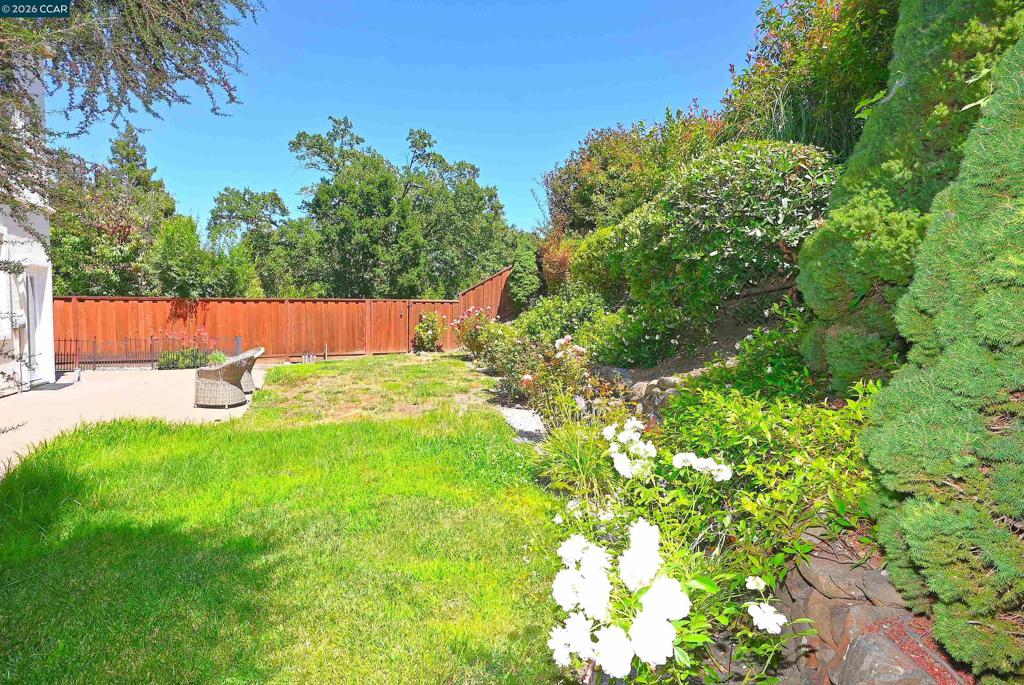 104 Johnson Ln Property Photo 68
