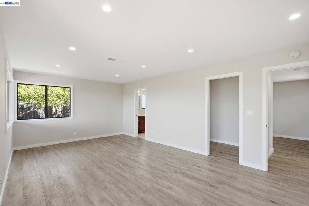 893 Bel Marin Keys Blvd Property Photo 8