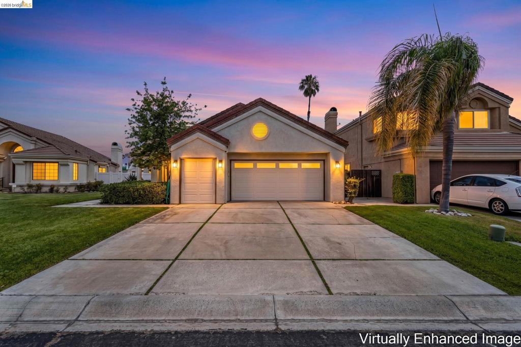 5331 Emerald Court Property Photo 1