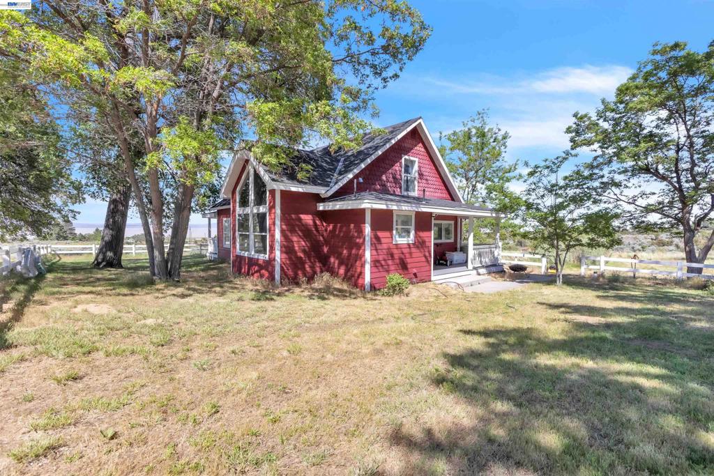 452 Us Hwy 395 Property Photo 44