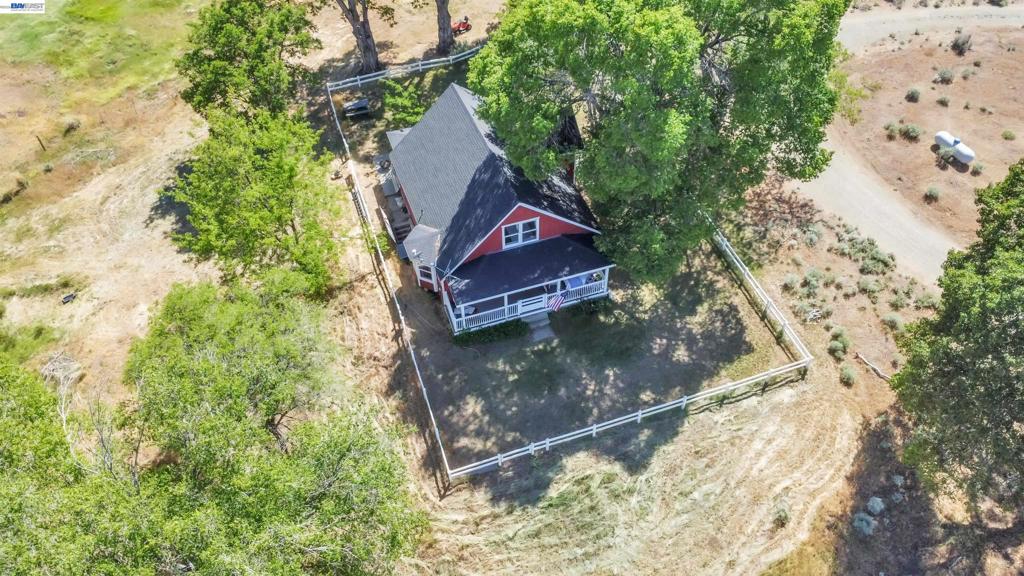 452 Us Hwy 395 Property Photo 46