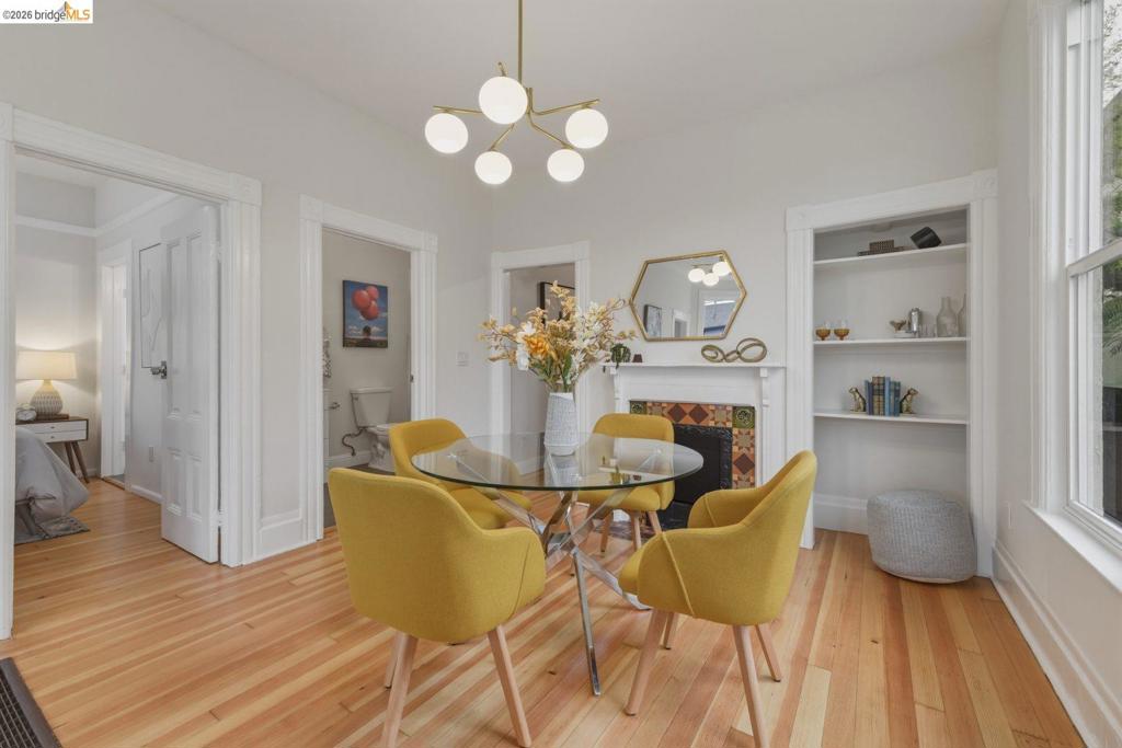 1324 Burnett St Property Photo 12