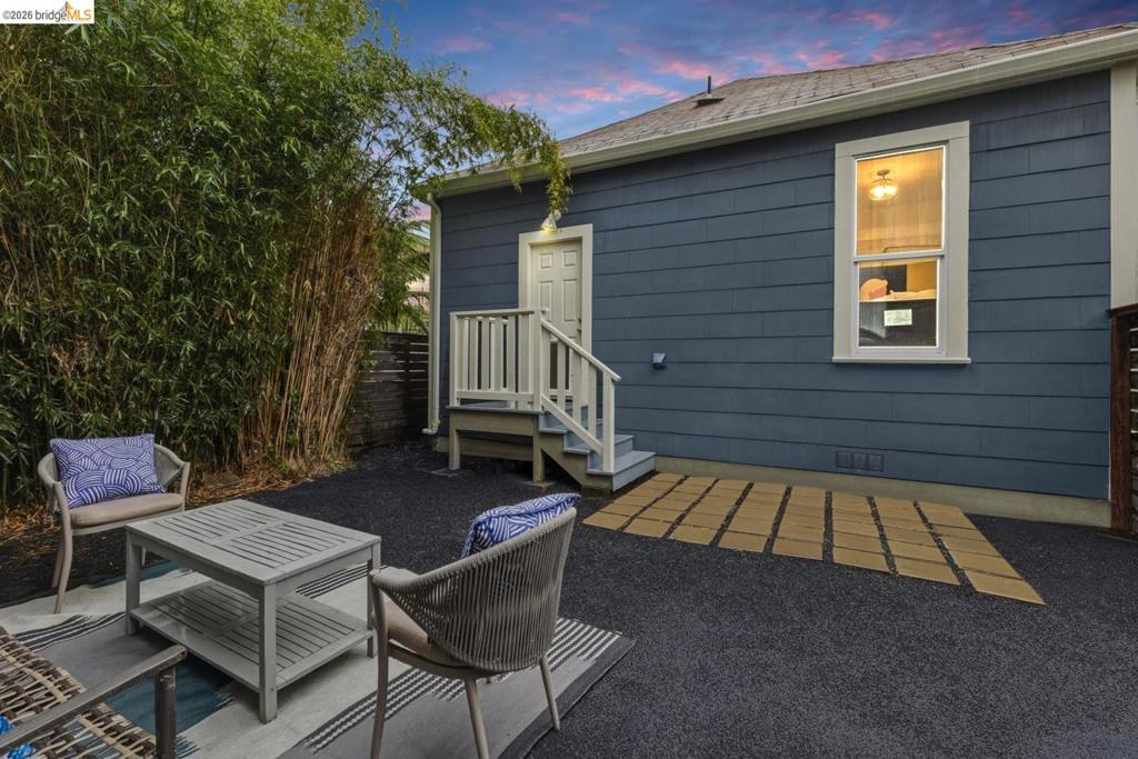 1324 Burnett St Property Photo 30