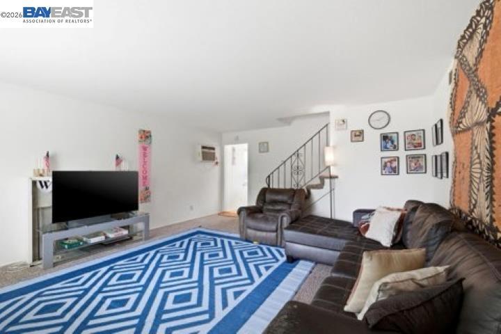 3836 3838 Dubac Way Property Photo 4