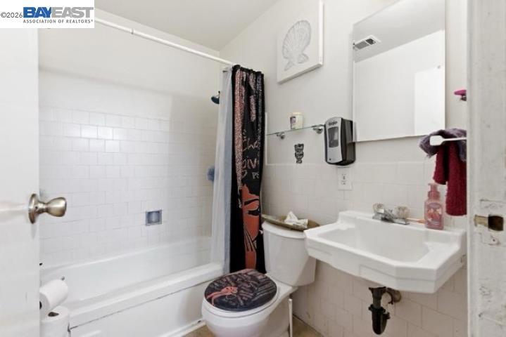 3836 3838 Dubac Way Property Photo 22