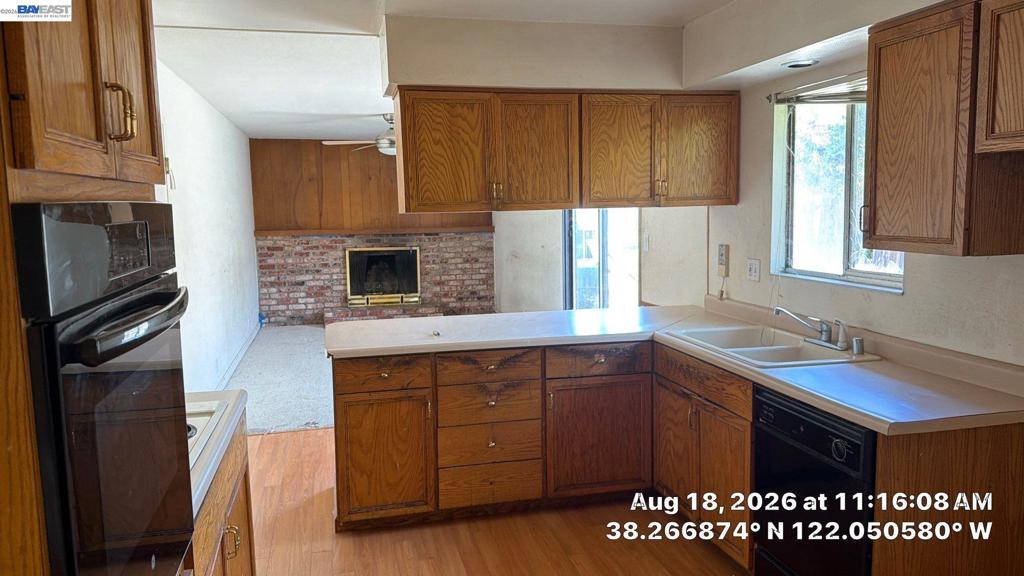 1306 Canterbury Drive Property Photo 4
