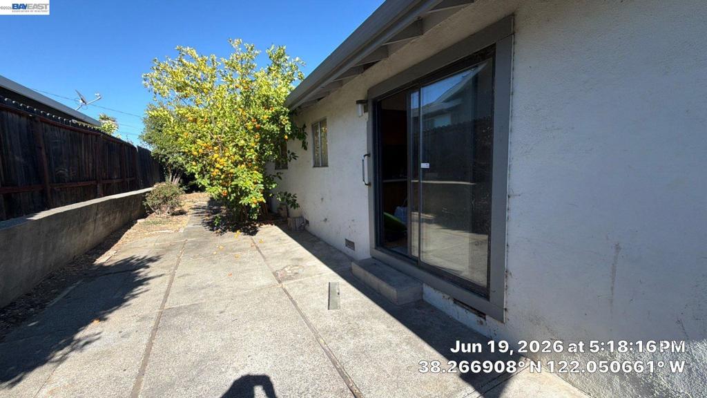 1306 Canterbury Drive Property Photo 5