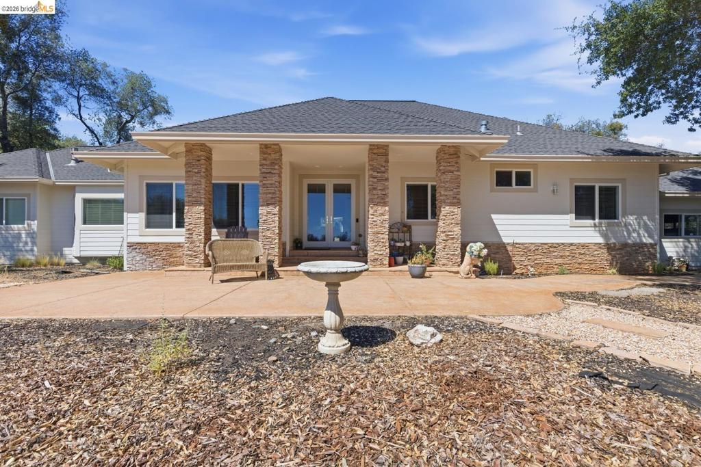 15620 Curtis Cir Property Photo 2