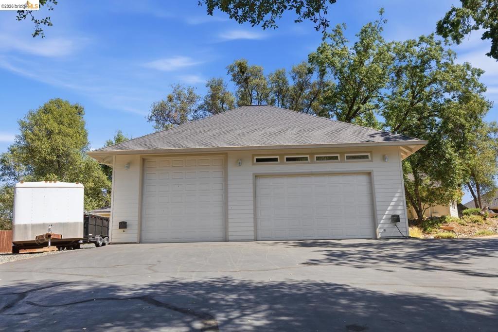 15620 Curtis Cir Property Photo 11