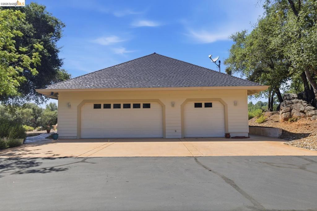 15620 Curtis Cir Property Photo 19