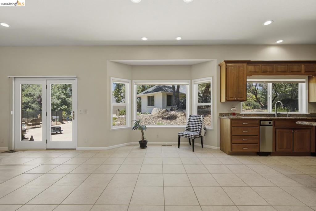 15620 Curtis Cir Property Photo 54