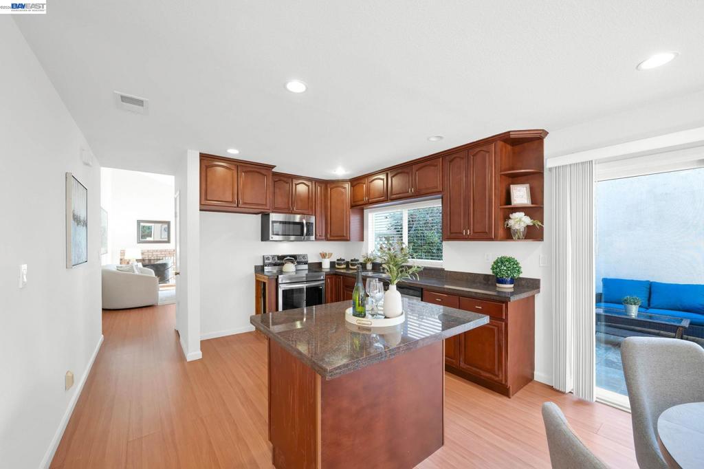 4309 Jessica Cir Property Photo 9