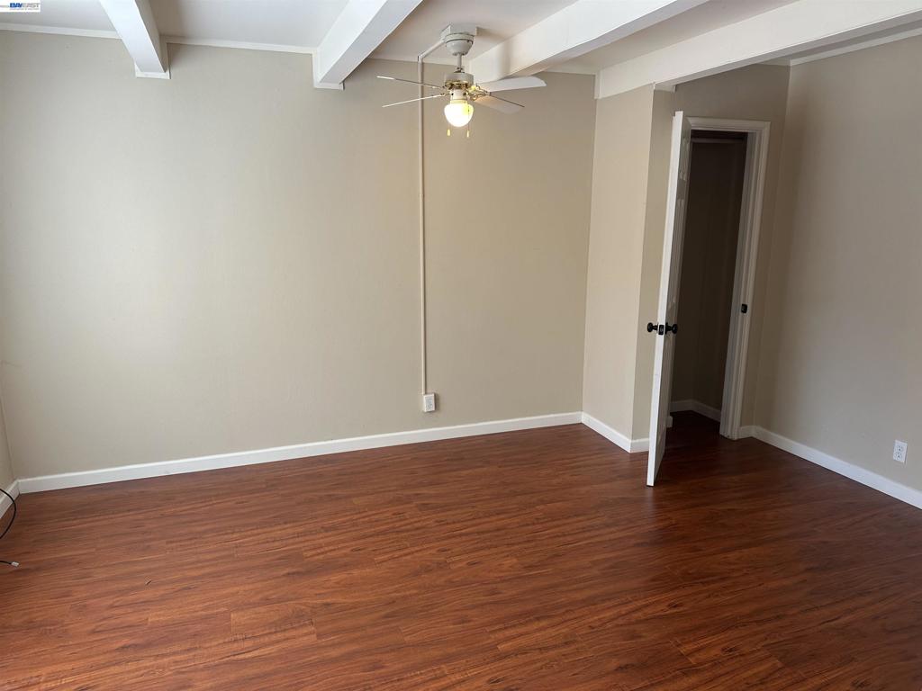 1282 Carmel Ct Property Photo 4