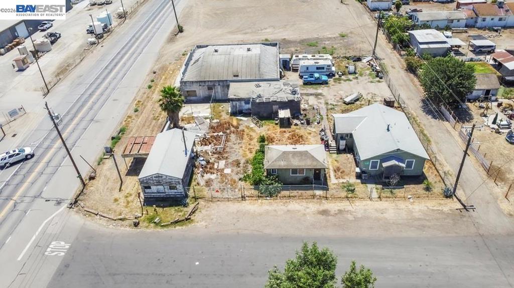 108 D St Property Photo 2