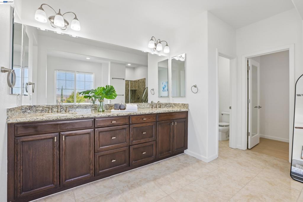 5556 Wells Ln Property Photo 45