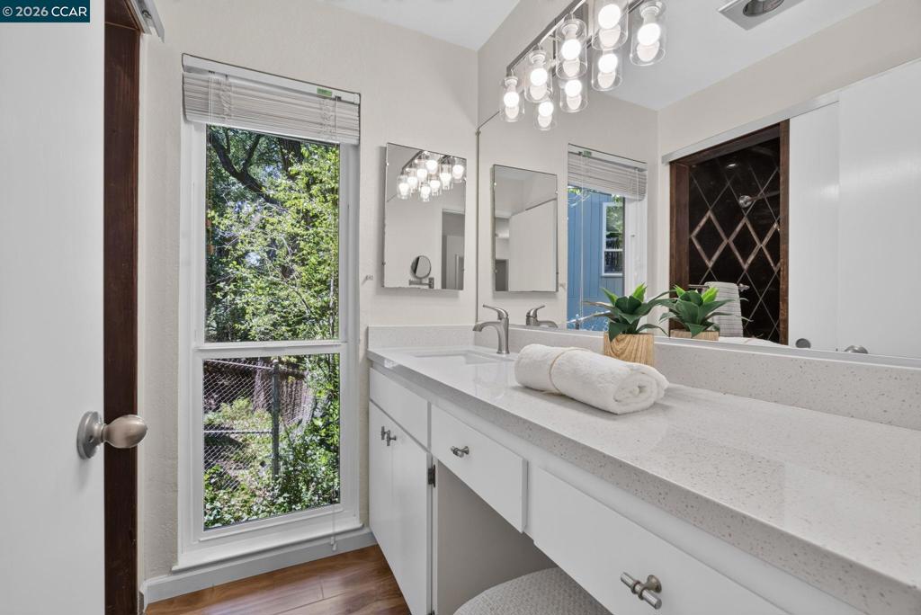 911 Dewing Ave Property Photo 43