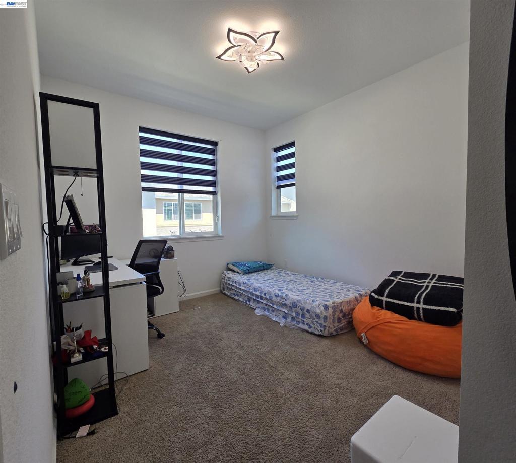 5585 Holly Bay Avenue Property Photo 30