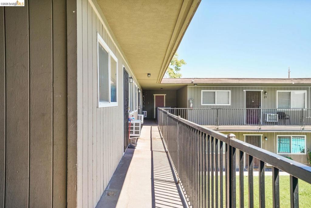 1017 H St Property Photo 6