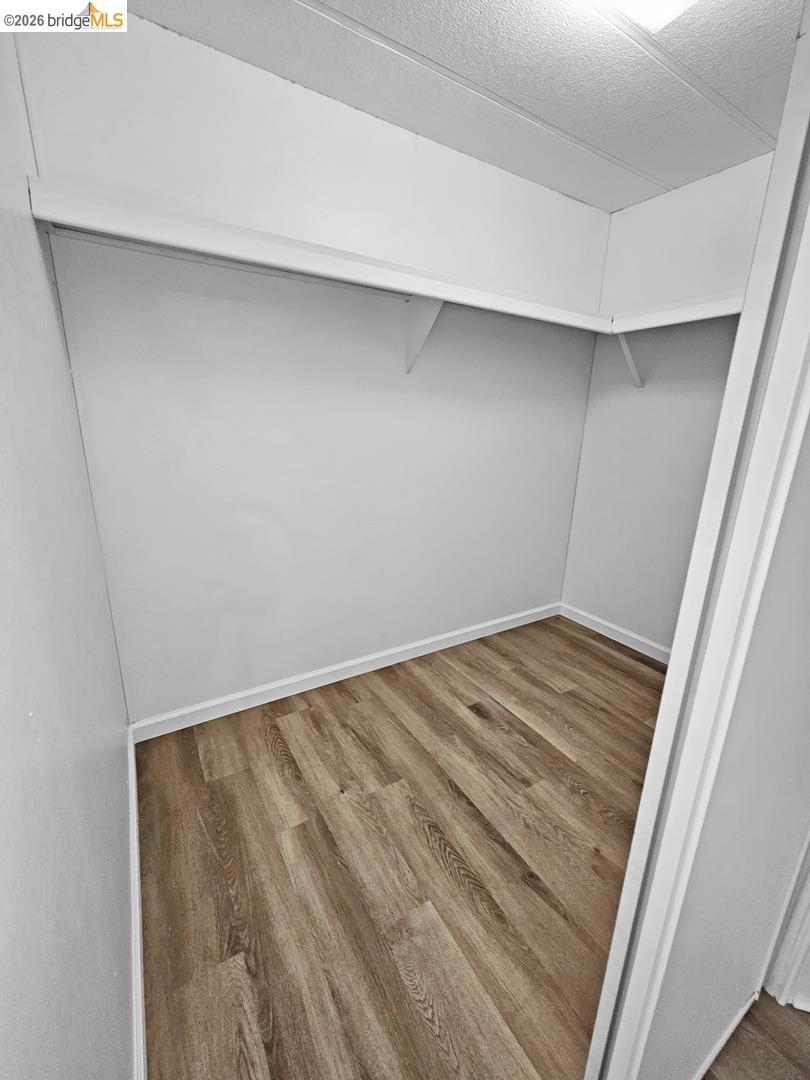 845 Mountain Shadows Blvd Property Photo 13