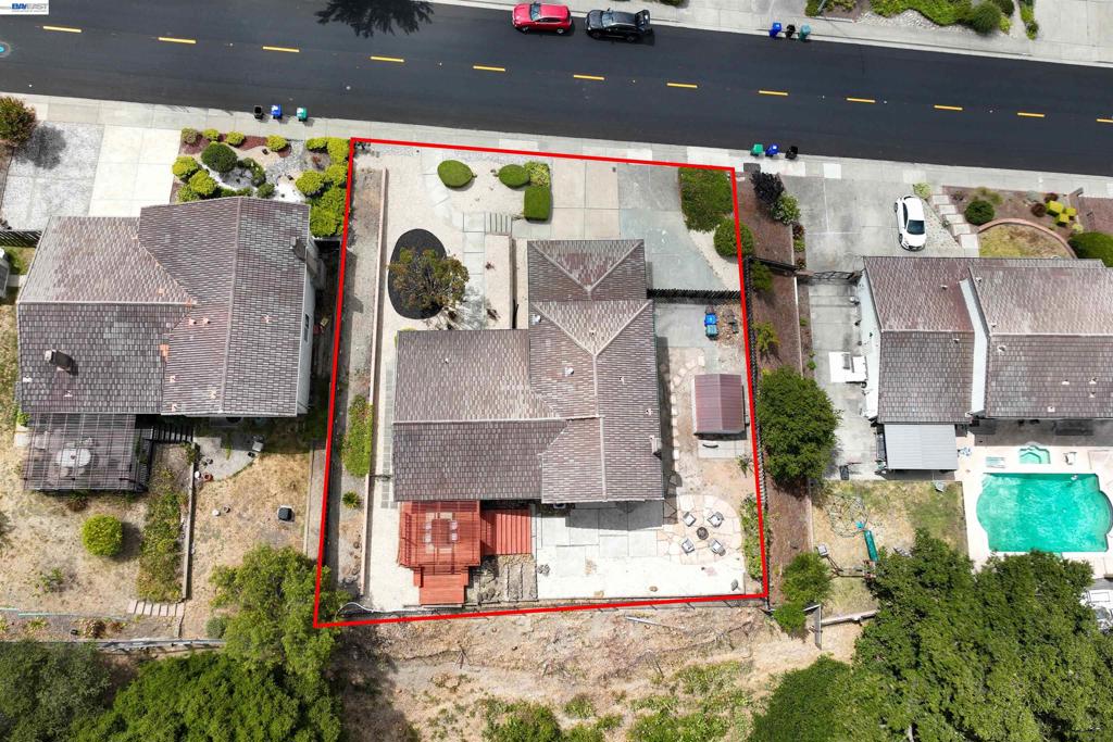 5219 Heavenly Ridge Ln Property Photo 15