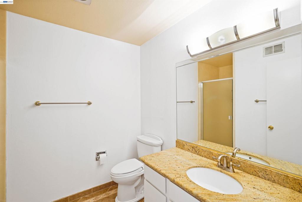 5219 Heavenly Ridge Ln Property Photo 37