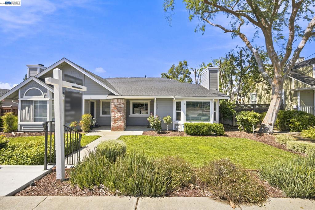 3747 Vineyard Ave Property Photo 1