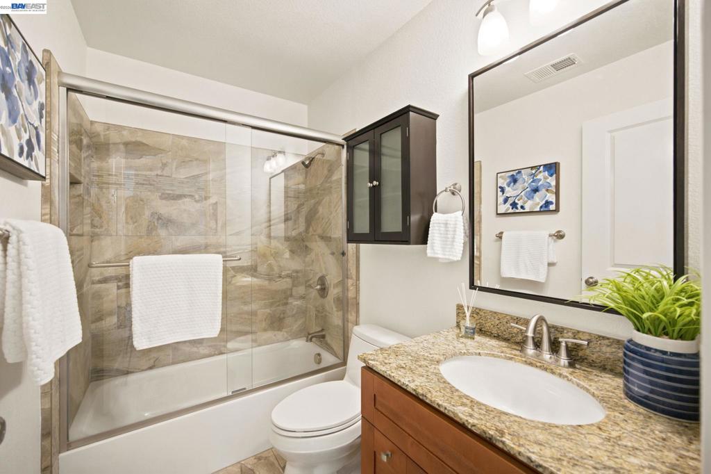 3747 Vineyard Ave Property Photo 28