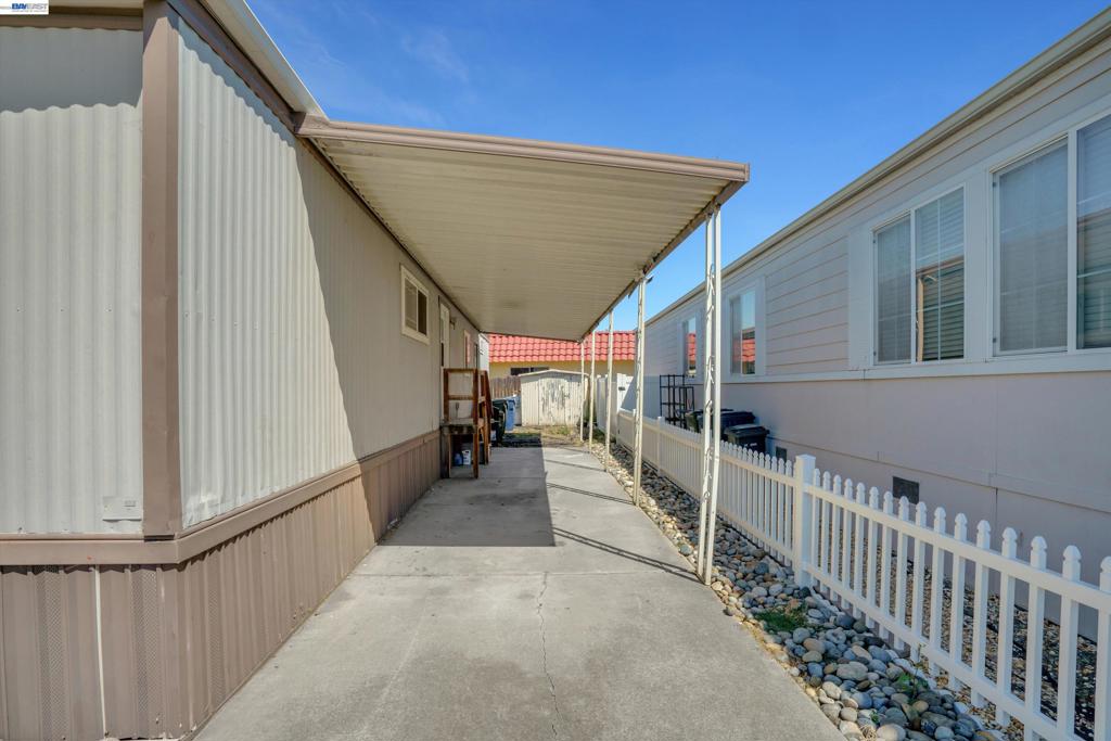 5166 Sunrise Dr Property Photo 18