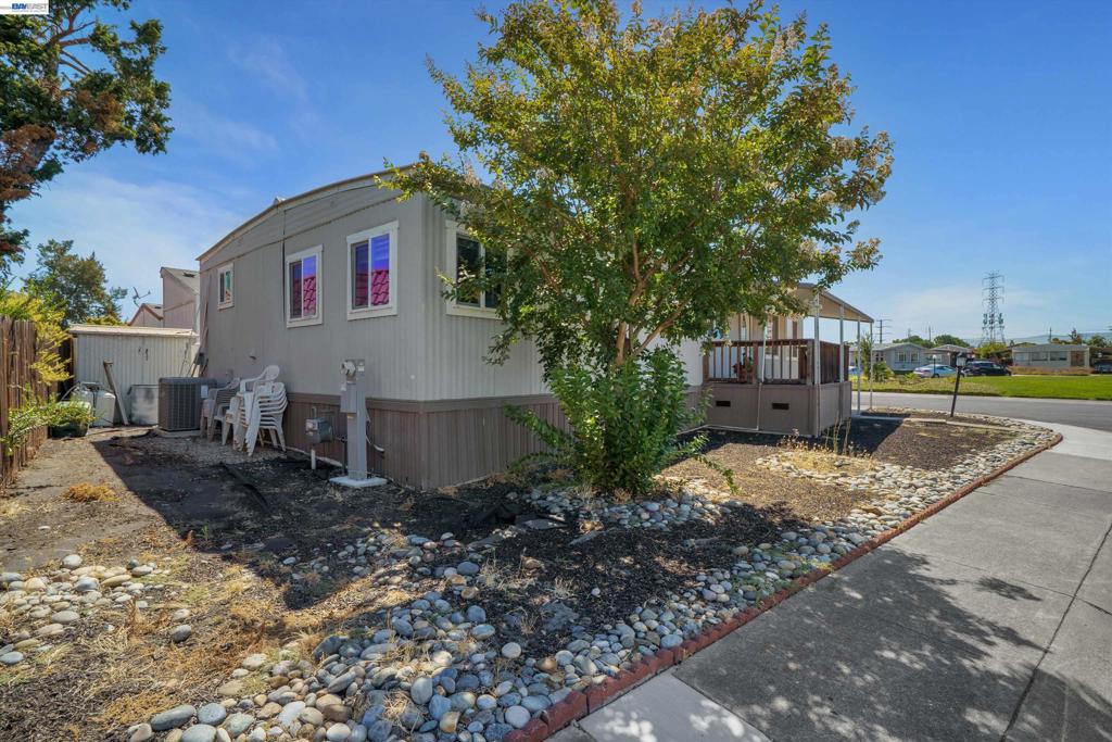 5166 Sunrise Dr Property Photo 21