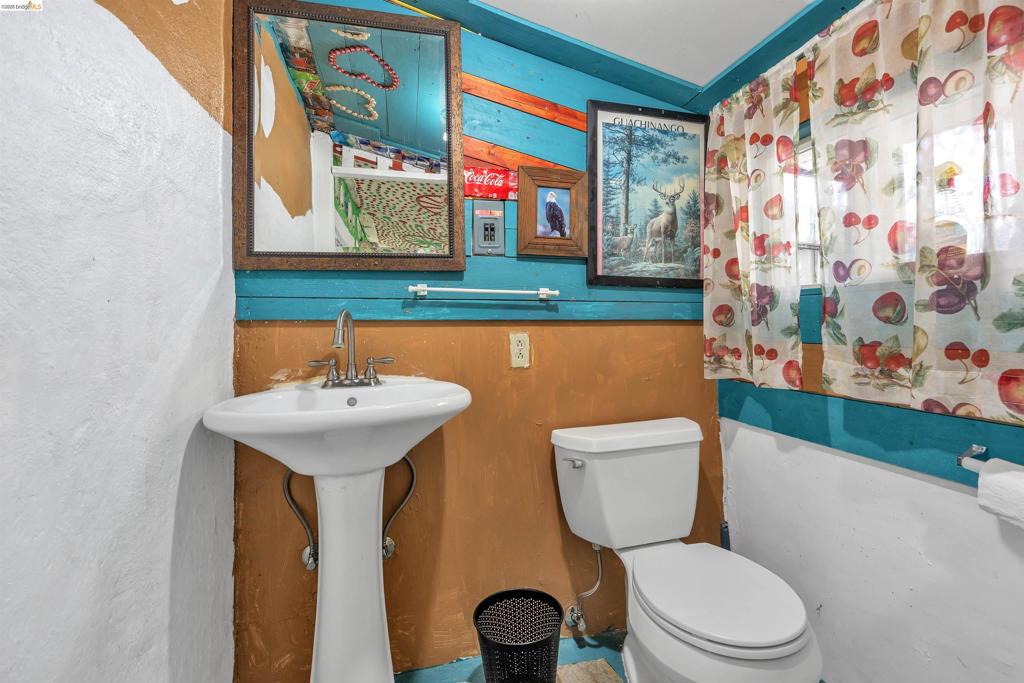 36863 Elm St Property Photo 35
