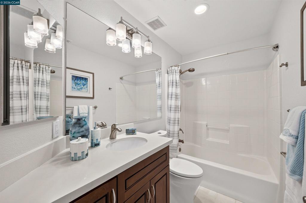 808 Destiny Ln Property Photo 28