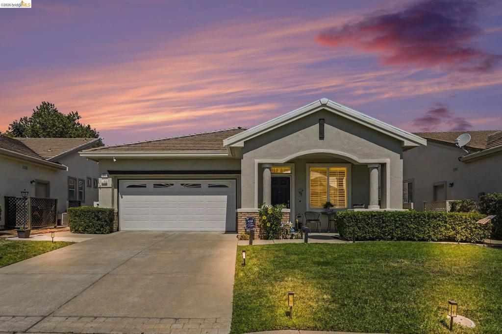 311 Upton Pyne Dr Property Photo 1