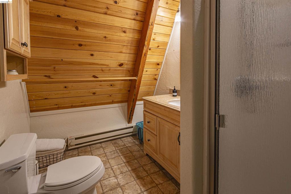 16643 Saddle Ct Property Photo 14
