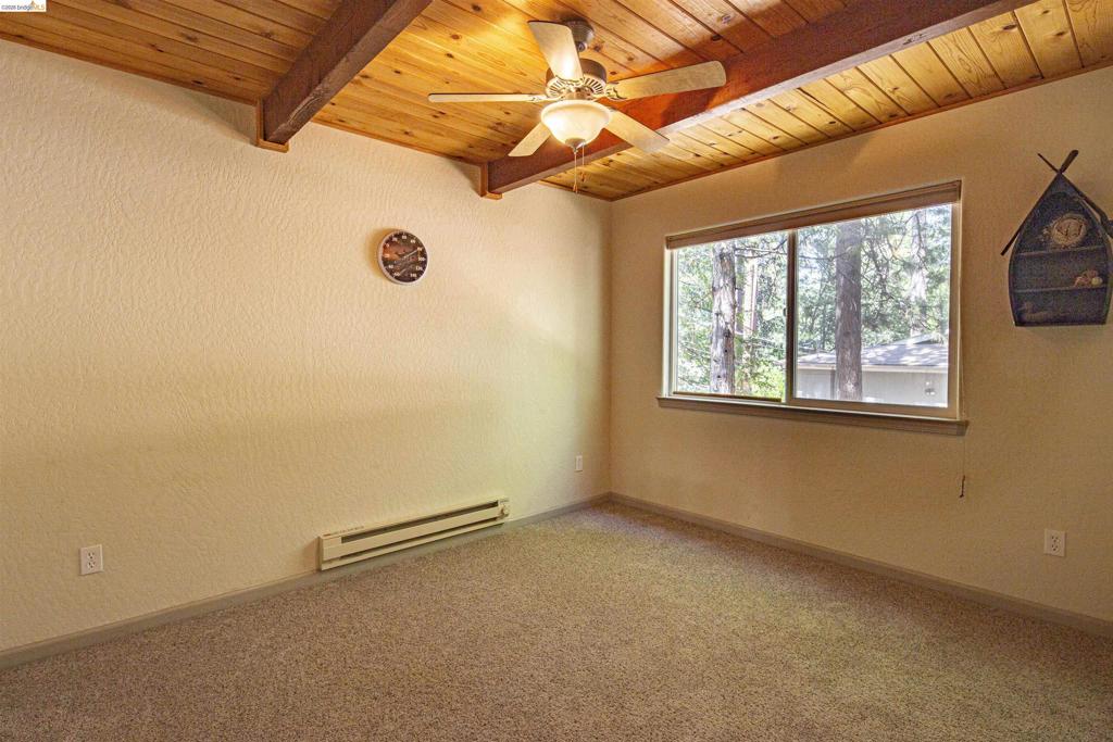 16643 Saddle Ct Property Photo 25